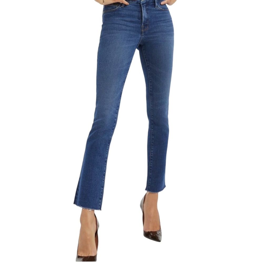 Good American  Straight Leg Jeans